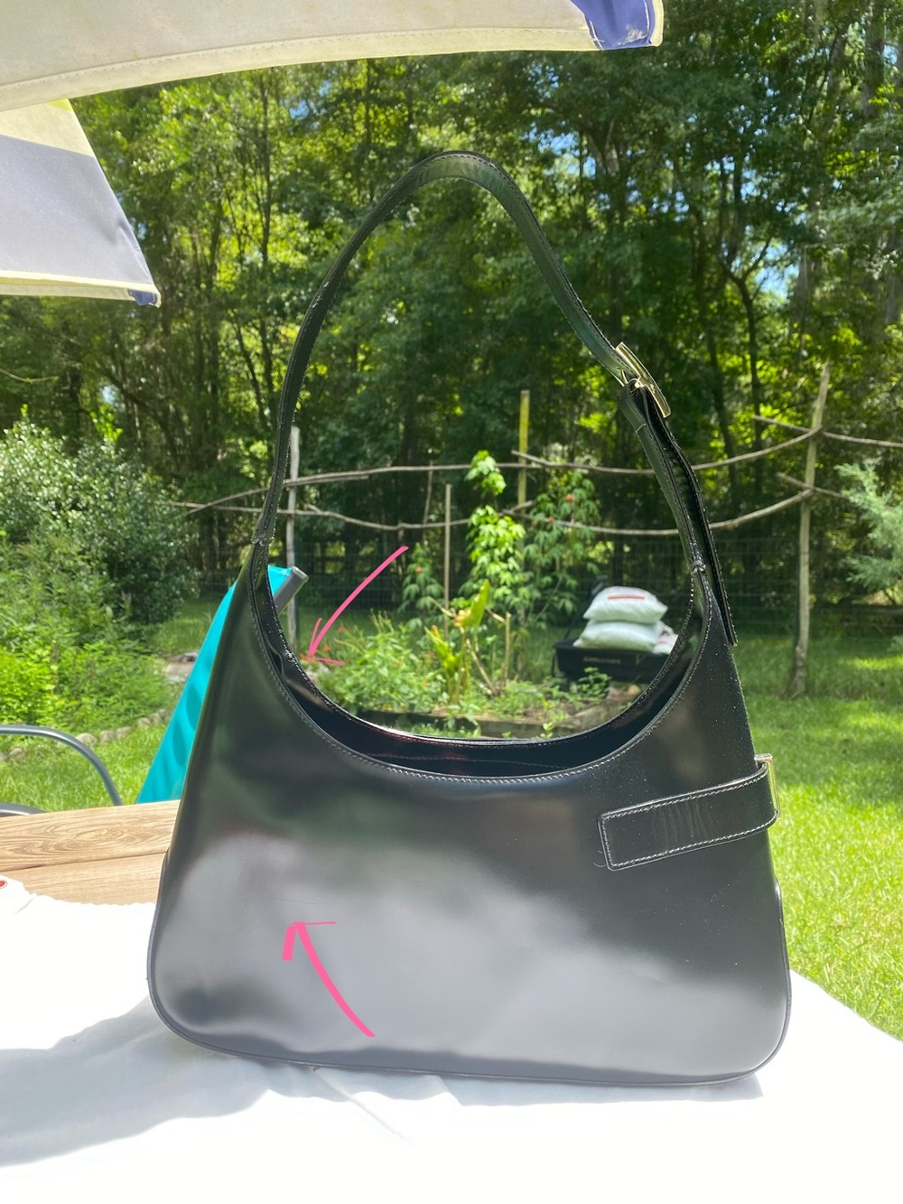 Authentic Salvatore Ferragamo black shoulder bag leather - Picture 12 of 13